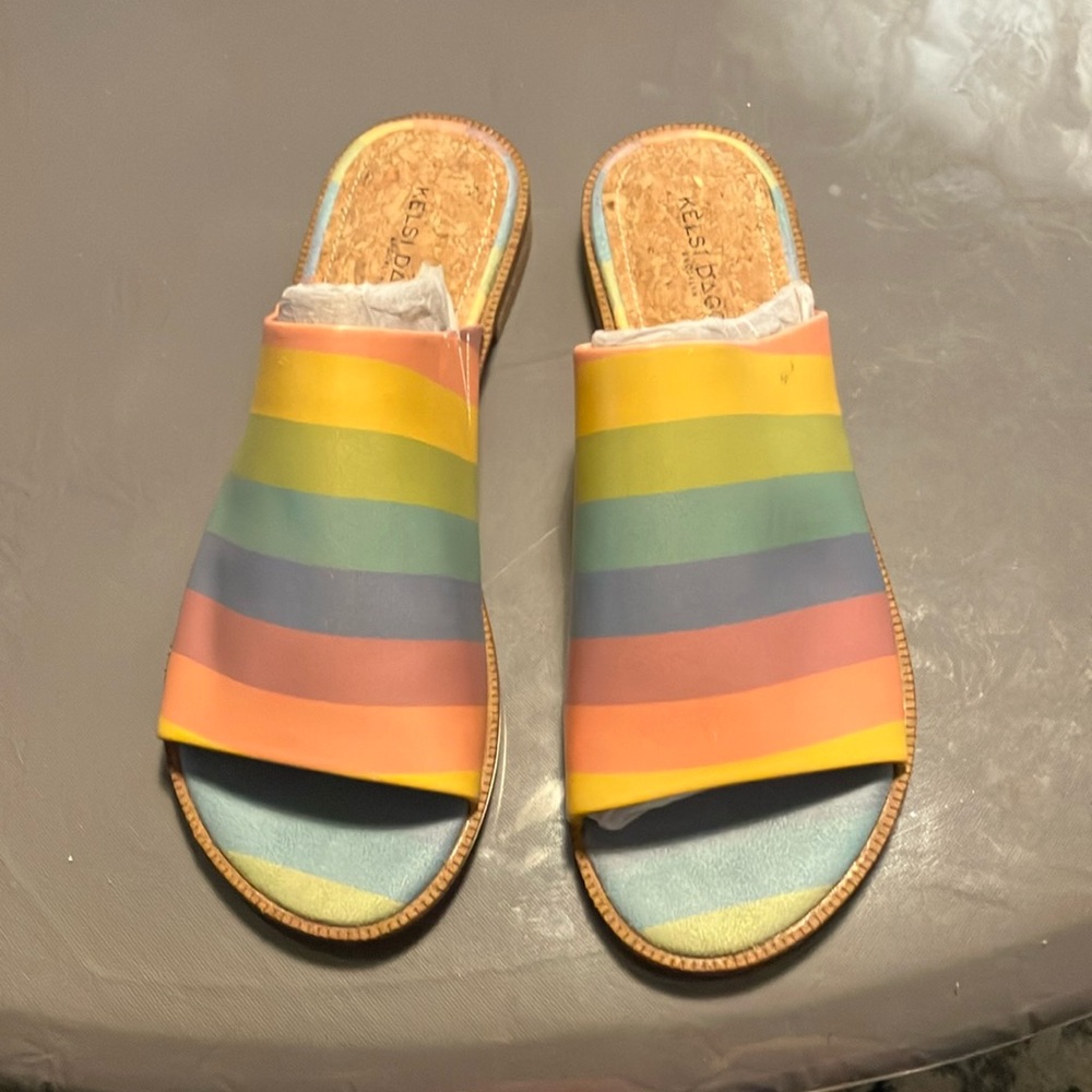 Kelsi Dagger. Size8. New